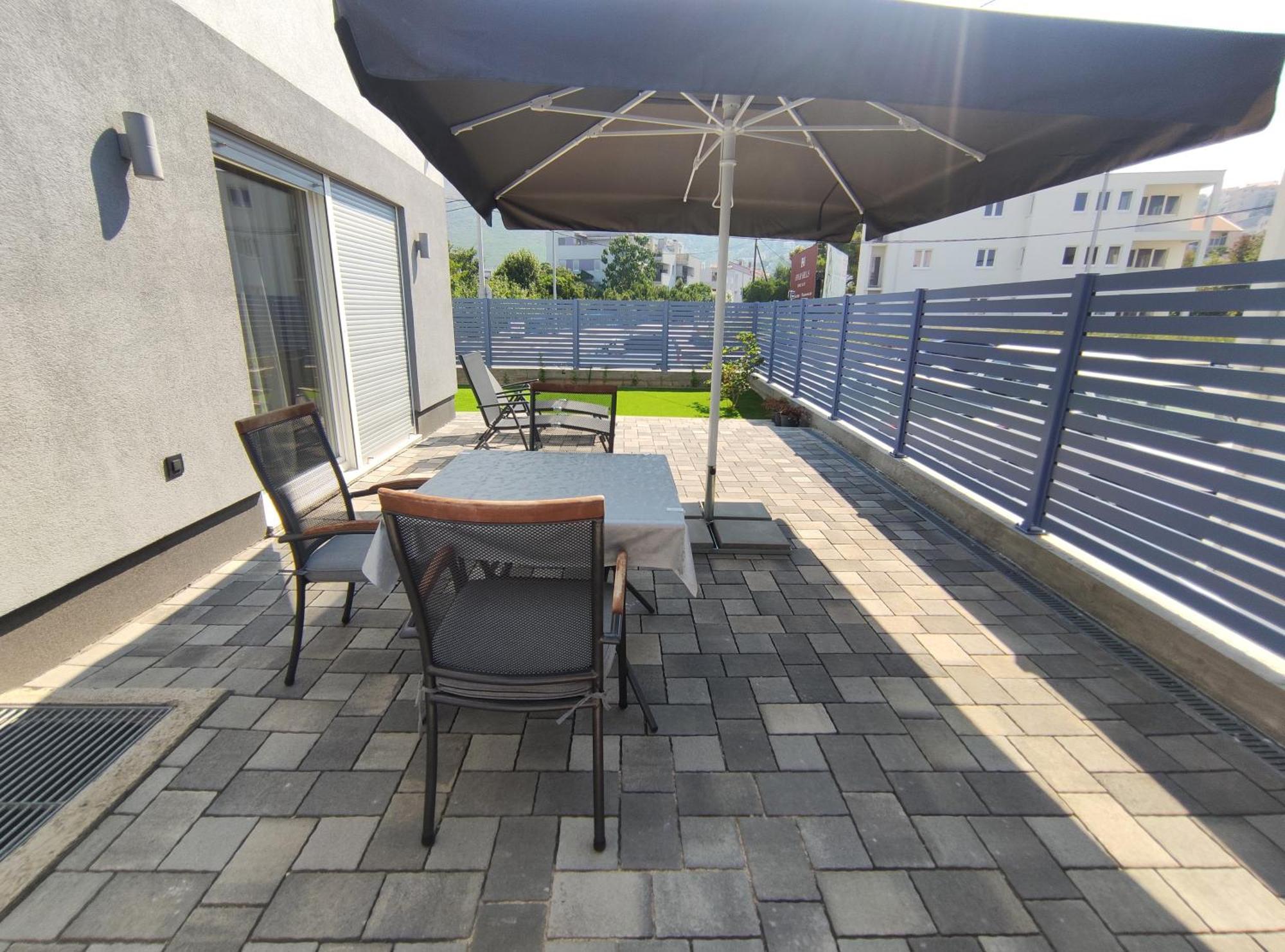 Rosie Apartment Podstrana Exterior photo